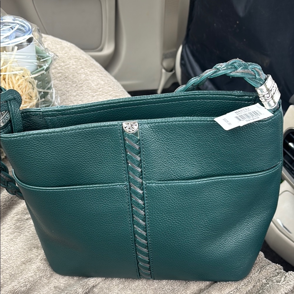 Elegant Green Leather Handbag
